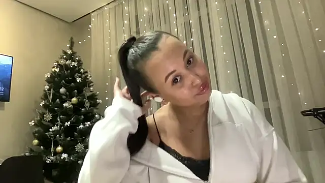 Candy 777 online show from February 2025 08:53:01 PM