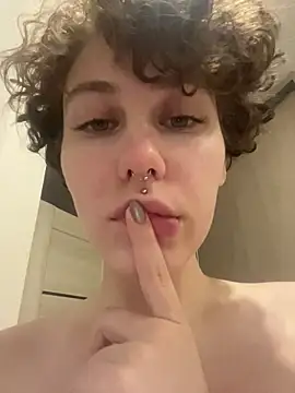 Snapshot of Molli_Luv chatting on January 2026 02:58:01 AM Molli Luv online show from January 2026 02:58:01 AM