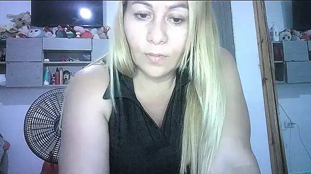 mariana0x online show from April 2026 04:00:01 PM