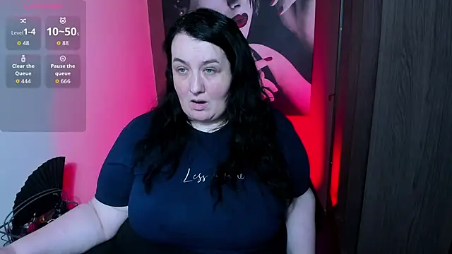 QueenOfHaze online show from April 2026 07:51:01 PM