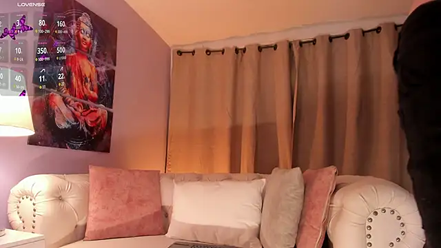 Hannah Jonhson online show from March 2025 04:24:02 AM