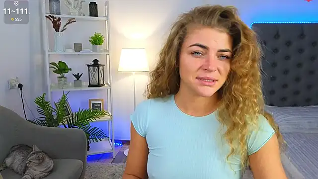 Donna Sun online show from March 2025 06:21:01 AM