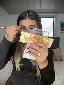 MeganCrow online show from December 2025 09:43:02 PM