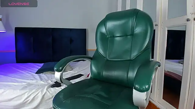 Snapshot of Im_Kael chatting on January 2025 09:26:02 PM Im Kael online show from January 2025 09:26:02 PM