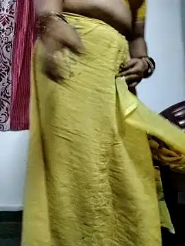 Snapshot of laxmitelugu78 chatting on March 2025 06:11:02 PM laxmitelugu78 online show from March 2025 06:11:02 PM