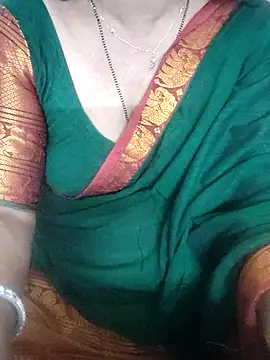 Snapshot of laxmitelugu78 chatting on October 2025 03:35:01 PM laxmitelugu78 online show from October 2025 03:35:01 PM