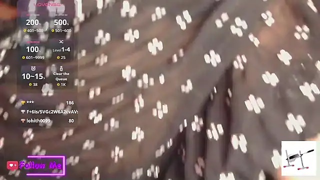 Snapshot of PRIYANKAUAE chatting on October 2025 12:35:01 PM PRIYANKAUAE online show from October 2025 12:35:01 PM