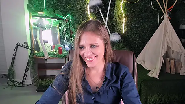 EmiliaBedy online show from February 2025 12:17:01 PM