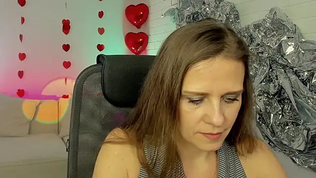 EmiliaBedy online show from February 2025 09:10:01 AM