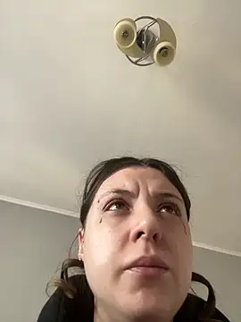 Snapshot of bunnythetailor chatting on February 2025 08:14:01 AM bunnythetailor online show from February 2025 08:14:01 AM