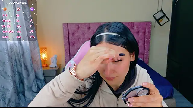 Snapshot of Sofii_cutee chatting on January 2026 12:43:02 PM Sofii cutee online show from January 2026 12:43:02 PM