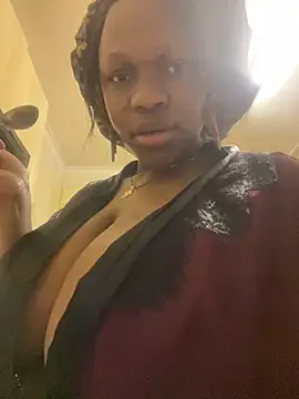 Boneca25 online show from February 2025 09:37:01 PM