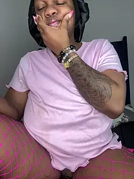 Boneca25 online show from February 2026 06:02:02 AM