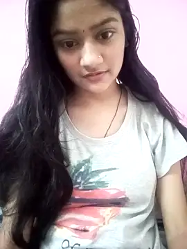 Snapshot of Tanu-00 chatting on September 2025 02:11:02 PM Tanu-00 online show from September 2025 02:11:02 PM