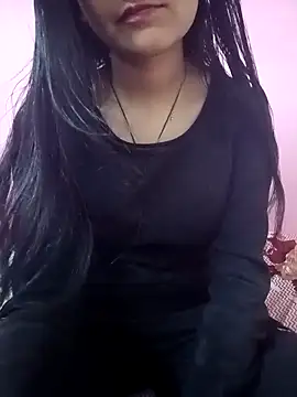 Snapshot of Tanu-00 chatting on December 2025 04:06:01 AM Tanu-00 online show from December 2025 04:06:01 AM