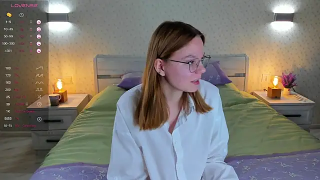 Snapshot of ElvinaBestwick chatting on March 2025 06:22:02 PM ElvinaBestwick online show from March 2025 06:22:02 PM