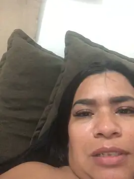 indiazinha69  online show from April 2026 10:45:01 PM