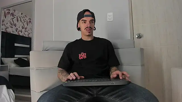 kaletattoo online show from November 2025 11:21:01 AM