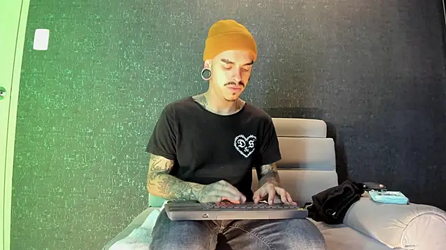 kaletattoo online show from November 2025 11:09:02 AM