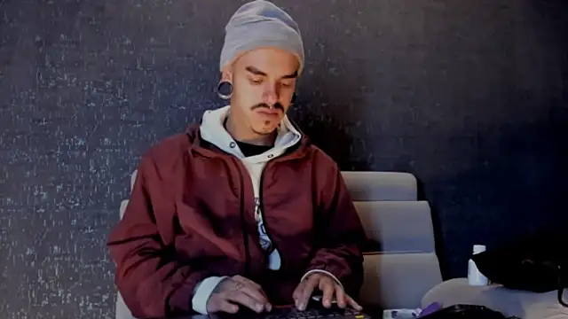 kaletattoo online show from December 2025 11:08:01 AM