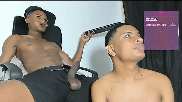 Snapshot of kenner_jacksom chatting on December 2025 12:04:01 AM kenner jacksom online show from December 2025 12:04:01 AM