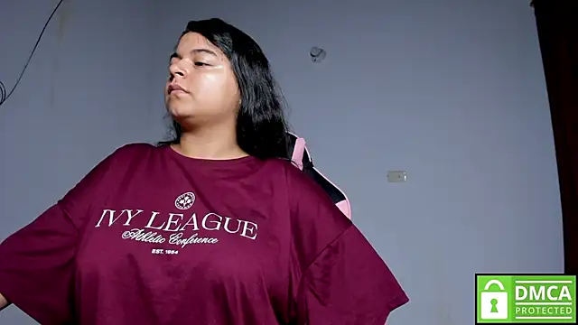 Snapshot of Little_Shaara chatting on November 2025 08:36:02 AM Little Shaara online show from November 2025 08:36:02 AM