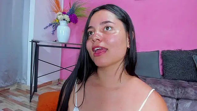 evaa greey online show from February 2025 11:36:01 PM