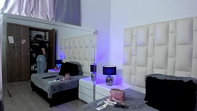 Ariana rouse online show from February 2026 04:08:01 PM