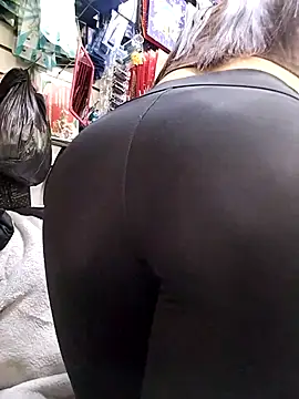 Snapshot of samathasexx chatting on December 2025 06:48:01 PM samathasexx online show from December 2025 06:48:01 PM