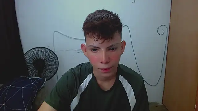 Alexxx lov online show from March 2026 12:27:01 PM