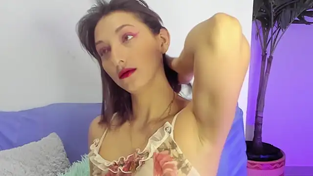 Snapshot of vicky__skinny_1 chatting on March 2025 12:20:01 PM vicky  skinny 1 online show from March 2025 12:20:01 PM