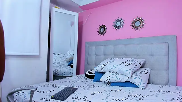 Snapshot of alice_evanst chatting on February 2025 03:23:02 AM alice evanst online show from February 2025 03:23:02 AM