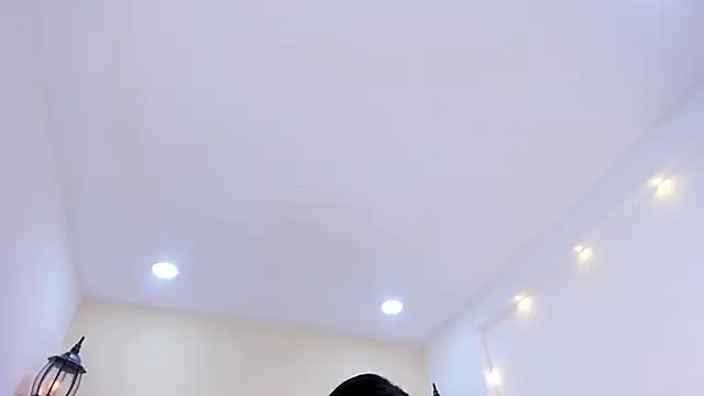 Snapshot of Dakkota_Fox chatting on November 2025 09:06:02 PM Dakkota Fox online show from November 2025 09:06:02 PM