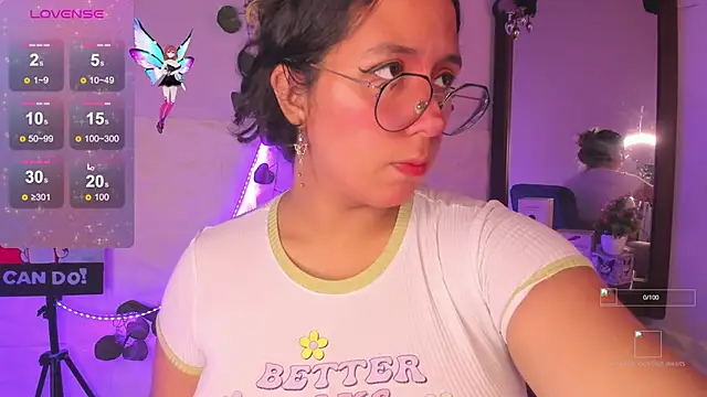 Ludovica6669 online show from November 2025 09:08:01 PM