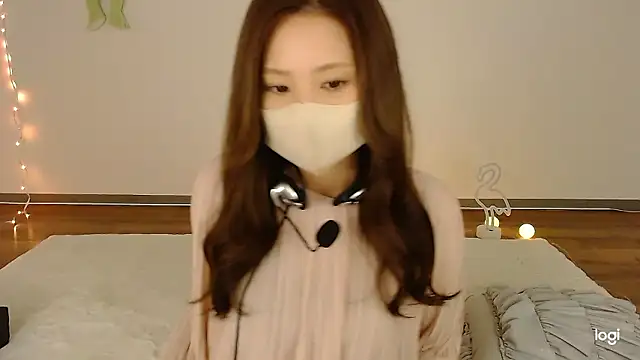 hinano JP online show from October 2025 02:07:01 AM