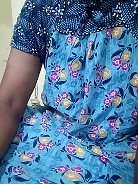 Snapshot of TeluguammayiMahi chatting on November 2025 07:45:02 PM TeluguammayiMahi online show from November 2025 07:45:02 PM