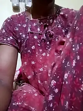 Snapshot of TeluguammayiMahi chatting on November 2025 11:26:01 PM TeluguammayiMahi online show from November 2025 11:26:01 PM