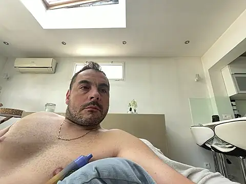 justeqqun online show from June 2026 10:08:01 AM