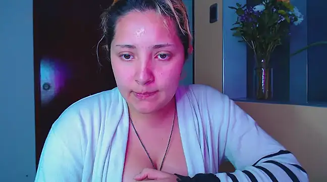 Snapshot of Hinako0Satorii_ chatting on March 2025 11:49:01 PM Hinako0Satorii online show from March 2025 11:49:01 PM