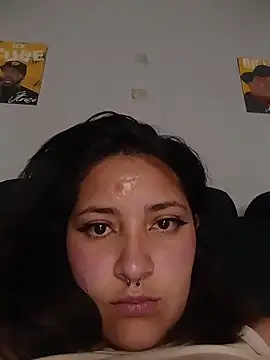 Snapshot of Hinako0Satorii_ chatting on February 2026 04:21:02 AM Hinako0Satorii online show from February 2026 04:21:02 AM