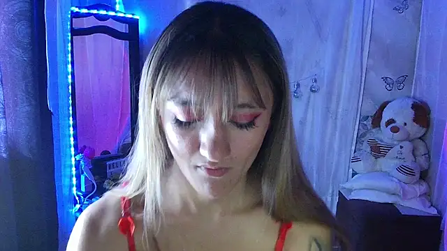 Snapshot of Lya1_ch chatting on October 2025 09:22:01 PM Lya1 ch online show from October 2025 09:22:01 PM