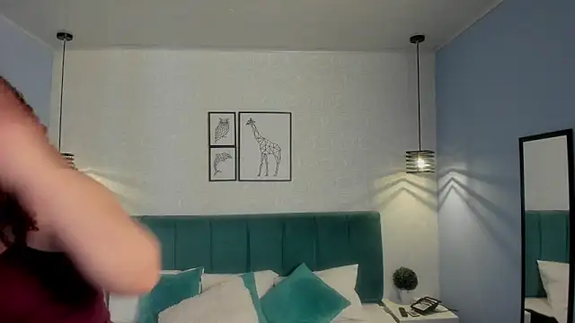 ninna curly online show from November 2025 09:48:01 PM