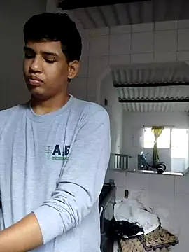 Snapshot of Santiago-Thompson chatting on February 2025 03:46:01 PM Santiago-Thompson online show from February 2025 03:46:01 PM