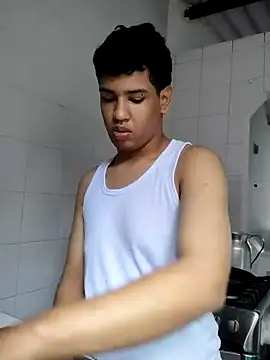 Snapshot of Santiago-Thompson chatting on February 2025 03:36:02 PM Santiago-Thompson online show from February 2025 03:36:02 PM