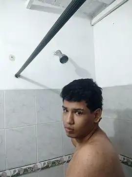 Snapshot of Santiago-Thompson chatting on February 2025 03:17:02 AM Santiago-Thompson online show from February 2025 03:17:02 AM