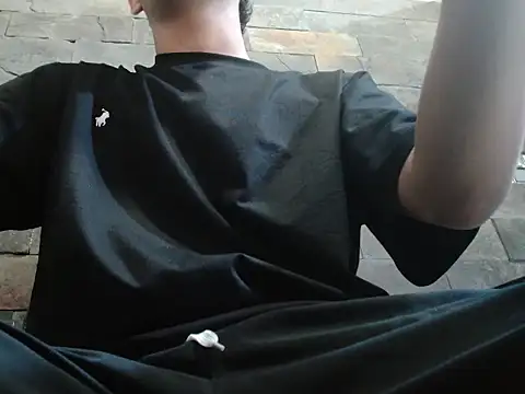 Snapshot of Santiago-Thompson chatting on November 2025 01:46:01 PM Santiago-Thompson online show from November 2025 01:46:01 PM