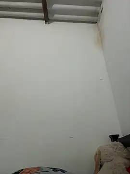 Santiago-Thompson online show from November 2025 04:19:02 PM