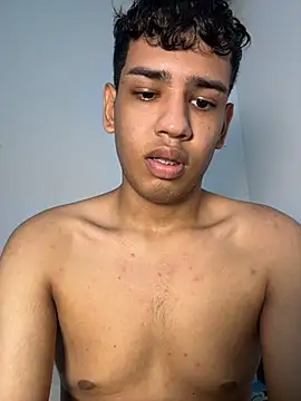 Santiago-Thompson online show from November 2025 08:20:02 PM