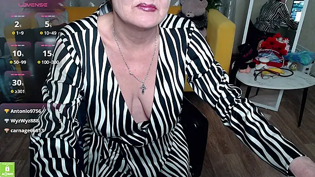 SexyGrandma  online show from February 2026 07:32:02 PM