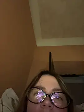 DearAlise online show from June 2026 01:15:01 PM